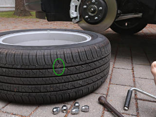 Screw puncture repair, wheel off