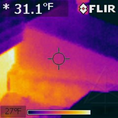 Bulkhead wall heat gradient