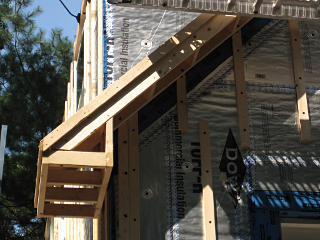 Wing-wall overhang framing