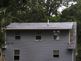 Clean roof deck back