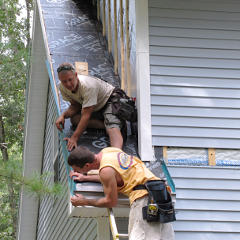 Gable cleats onto wing-wall