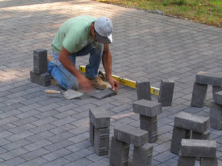 Pulling low-area pavers