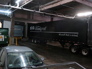 Mattress trailer in hotel dock