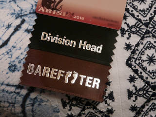 Div-head barefooter