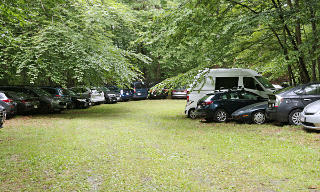 Quite a few cars arrived before nightfall