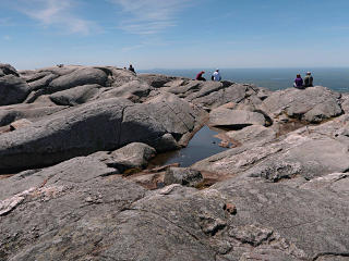 Sparse population at summit