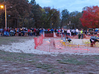 Big crowd for kids costume parade