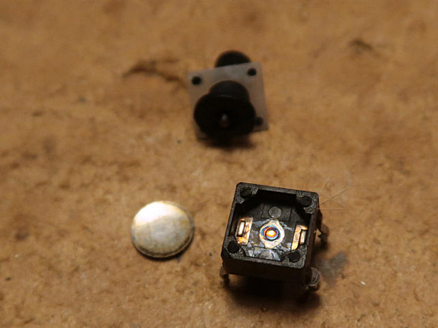 The bad pushbutton taken apart
