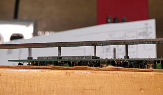 Interconnect pins clipped down in steps