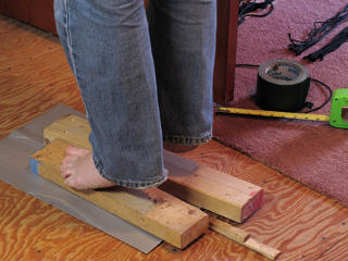 Heel-drop metal forming technique