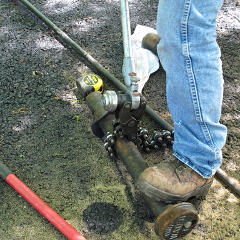 Cast-iron chain cutter